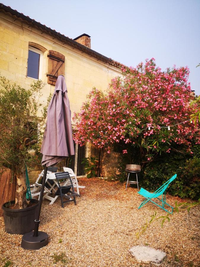 Maison De Campagne Proche Libourne Saint-Denis-de-Pile Dış mekan fotoğraf